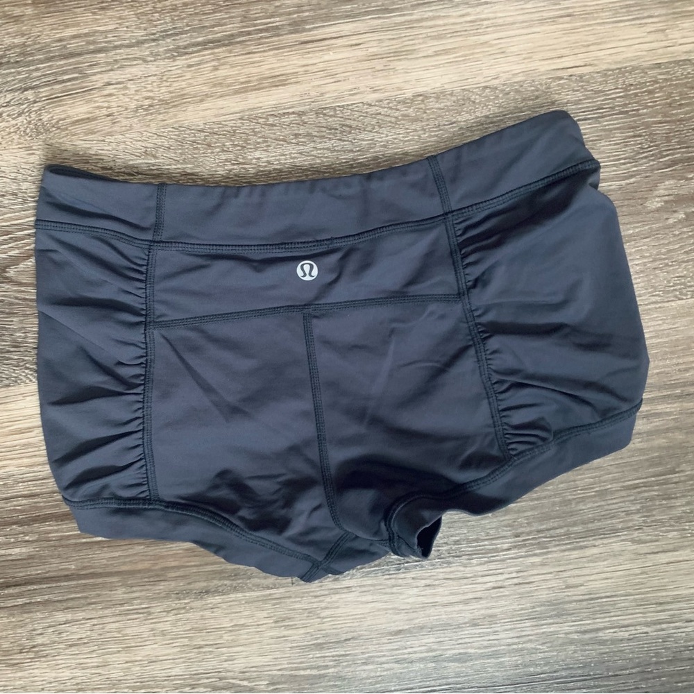 Lululemon Yoga Shorts 6
